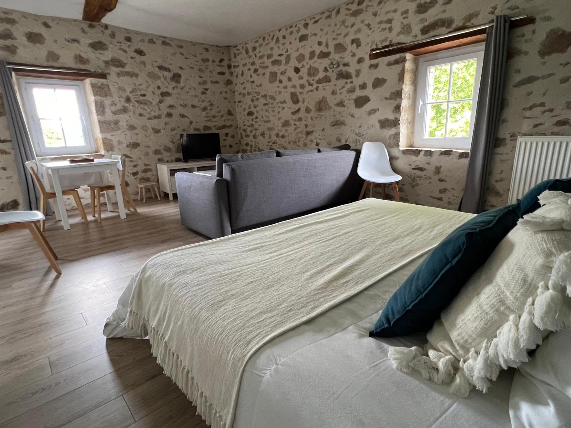 La Milliere - Piscine & Campagne - Cathelineau & Lescure Bed & Breakfast Le Poire-sur-Vie Ngoại thất bức ảnh